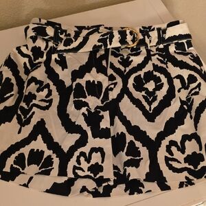 White House Black Market Monochrome Skirt